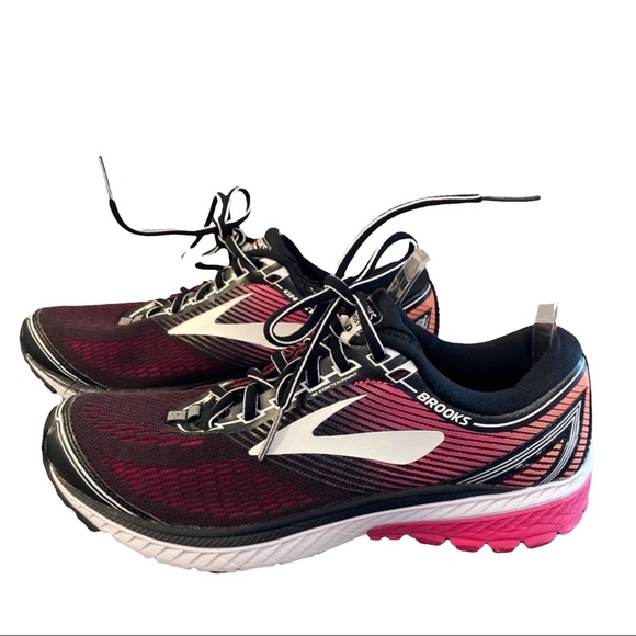Brooks Shoes - Brooks sz 8 ghost 10 running shoes pink black